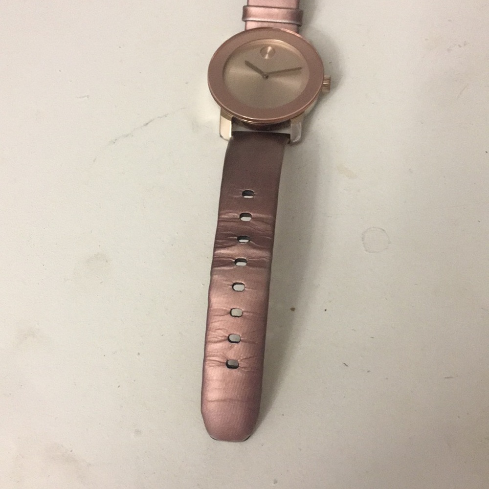Movado BOLD Carnation Rose Gold Watch - Picture 8 of 8
